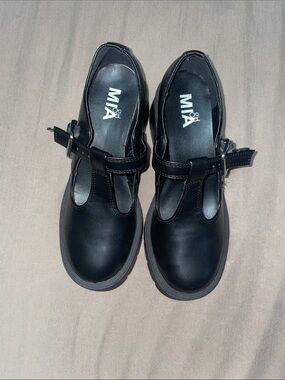 MIA Black T-Strap Faux Leather Flats
